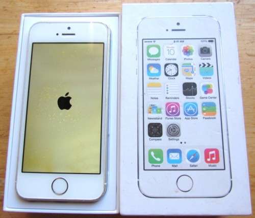 APPLE iPHONE 5S,Silver,16GB ***Low Start** See Pics **No Reserve**