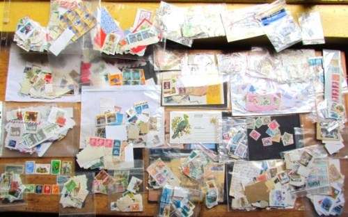 LARGE COLLECTION - UNCHECKED - WORLD LOT ***R1 START***