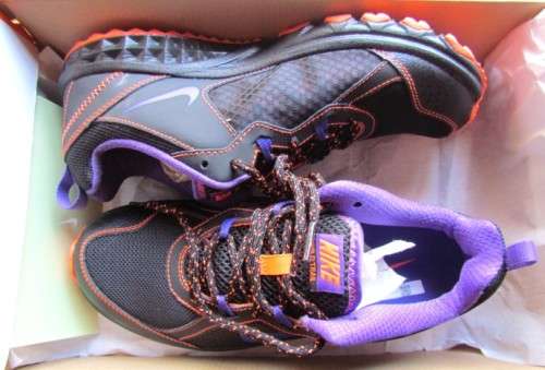 NIKE WILD TRAIL - SIZE 6 NEW IN BOX ***CRAZY R1 START***