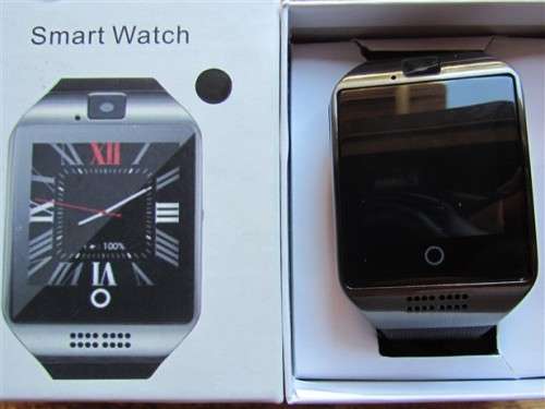 FREE POSTAGE - Smart Watch with Watsapp,Pedometer, Bluetooth +++