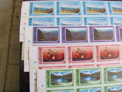 Malawi VFine UMM Set in Gutter Blocks of 10