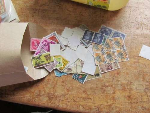 WORLD - UNSORTED & UNCHECKED ENVELOPES OF STAMPS