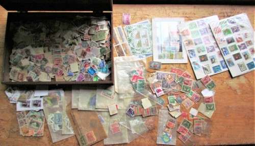 LARGE WORLD LOT UNSORTED/UNCHECKED STAMPS IN WOOD BOX