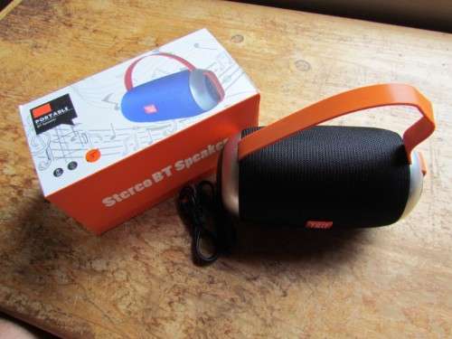 BLUE TOOTH SPEAKER - STRONG OUTDOORS , LOUD & POWERFUL , QUALITY