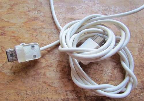 Wii Nintendo Controllers x 2 *** 1 bid for both**