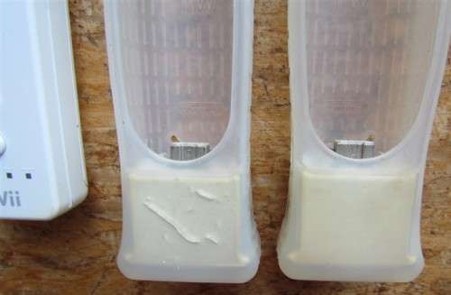 Wii Nintendo Controllers x 2 + silicone cover + extension with covers *** 1 bid for both**