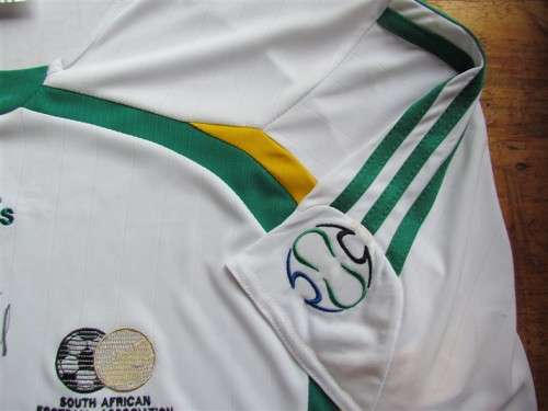 BAFANA BAFANA JERSEY **SIGNED BY MARK FISH** CRAZY R1 START ** HARD TO REPLACE