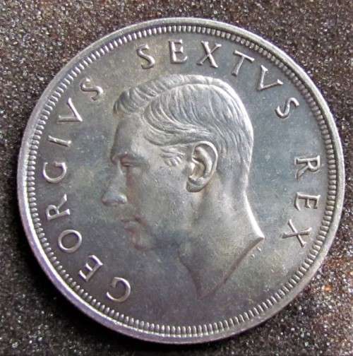 1952 5 SHILLINGS **SILVER** EXCELLENT CONDITION **LOOKS FLAWLESS**