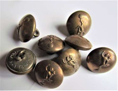 8 X SMALL SIGNALS BUTTONS - 1 BID FOR ALL