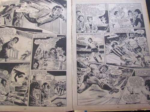 SCORCHER ANNUAL **HARD TO FIND** SOCCER THEME - SEE PICS