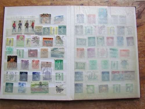 SA UNION + WORLD COLLECTION IN STOCKBOOK ALBUM **R1 START**