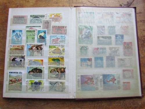 SA UNION + WORLD COLLECTION IN STOCKBOOK ALBUM **R1 START**