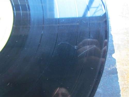 VINTAGE VINYL LP - FRANK SINATRA - SHE SHOT ME DOWN