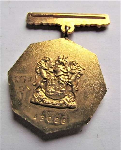 @@CRAZY R1 START@@ 3 X SA MEDALS + RIBBONS = PRO PATRIA RECRUITING