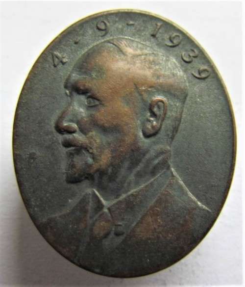 1939 JAN SMUTS LAPEL/BUTTON  BADGE