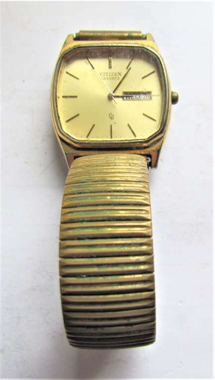 CITIZEN Vintage Watch**Dont know if working - see pics**