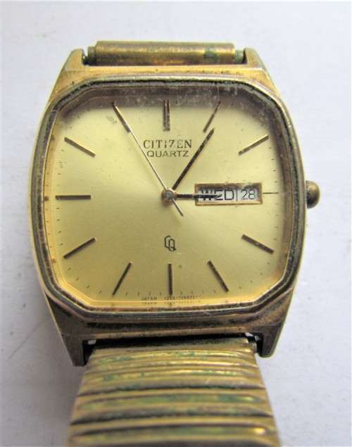 CITIZEN Vintage Watch**Dont know if working - see pics**