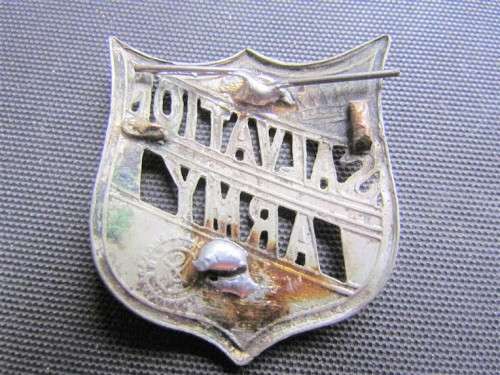 @@CRAZY R1 START@@ VINTAGE SALVATION ARMY BADGE **SCARCE**