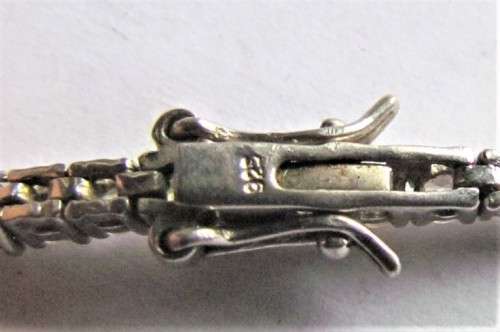 @@R1 START@@ VINTAGE BRACLET - STAMPED 925 ON CLASP - DO NOT KNOW WHAT STONES