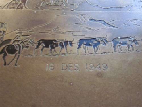 **R1 START** 1949 Large 465mm Voortrekker monument Comemorative tray