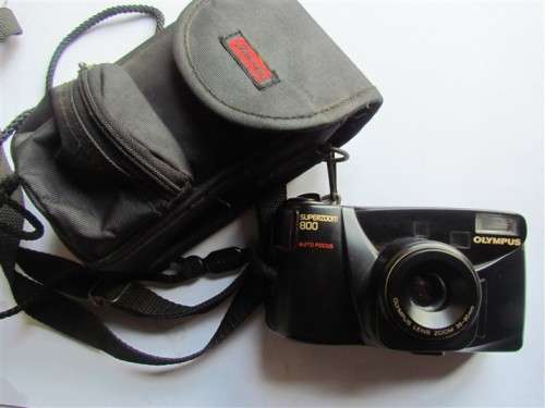 OLYMPUS SUPERZOOM 800 FILM CAMERA - UNTESTED - DO NOT KNOW IF WORKING - SOLD AS IS