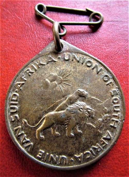 1937 UNION OF SA LIONS - CORONATION MEDAL