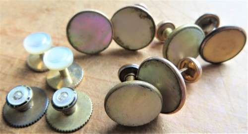 10 x Pin Badges - 1 Bid for the Lot