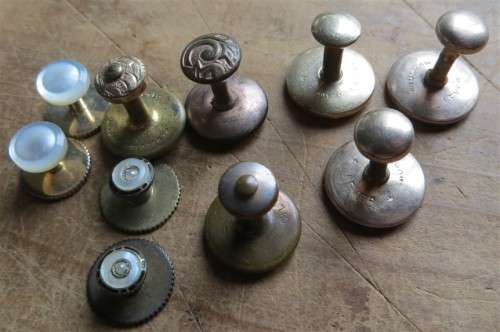 10 x Pin Badges - 1 Bid for the Lot