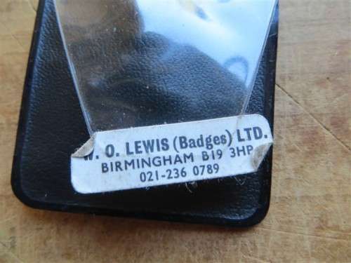 Vintage The Victoria League Enamelled Badge - Excellent Condition Original Pouch