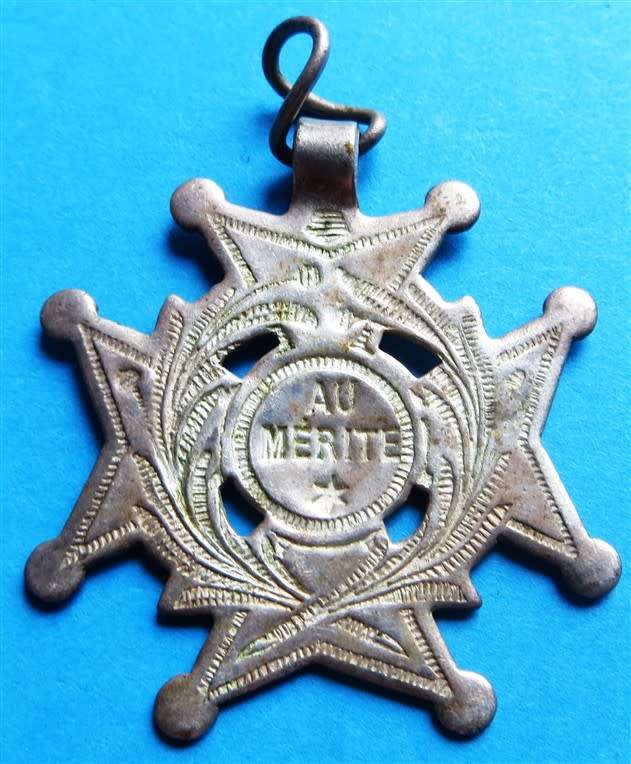 France vintage - cross medal badge - For merits - Au Merite