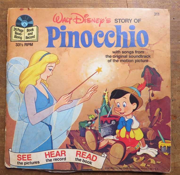 Walt Disney Pinocchio Reader + Vinyl 7`Record