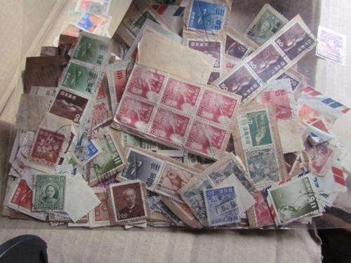 $$$ R1 START $$$ Huge Lot - Unchecked Stamps - SA Union/ Pre Union / World
