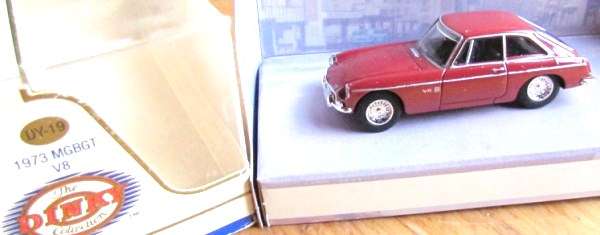 ***R START*** DINKY MGBGT V8 DY19 MINT IN BOX ***GENUINE DINKY***