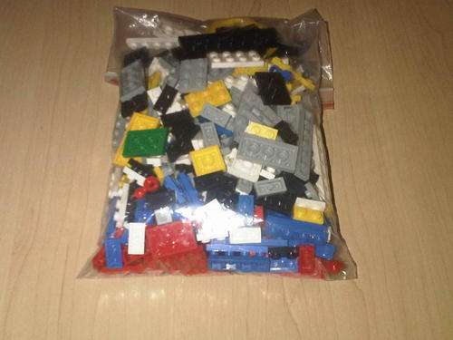 1980's Vintage Lego Pieces (over 850 pieces)