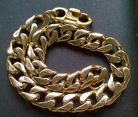 Stunning Mens heavy 18k gold filled DC Flat chain (22 cm)