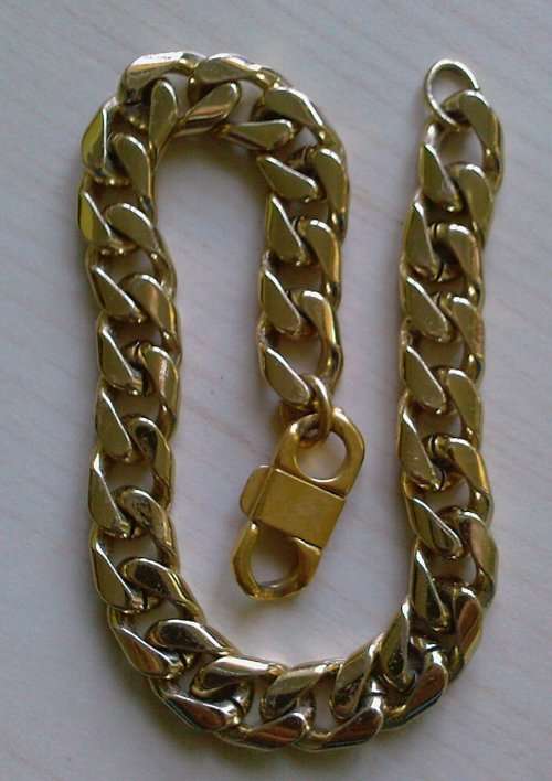 Stunning Mens heavy 18k gold filled DC Flat chain (22 cm)