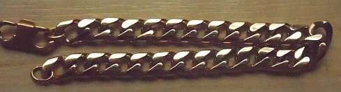 Stunning Mens heavy 18k gold filled DC Flat chain (22 cm)