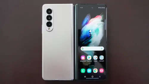 Brand New Samsung Galaxy Fold Z3 5g dual sim,2 free S pens plus Free New Galaxy Watch 4 box unopened