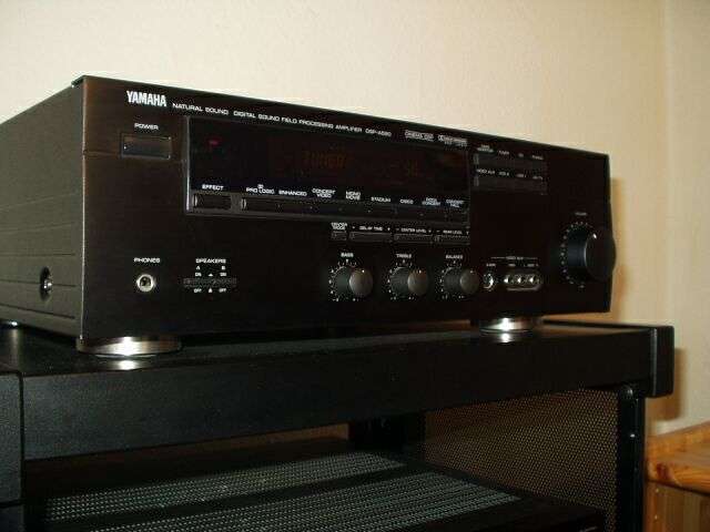 Yamaha DSP-A590 natural sound amplifier