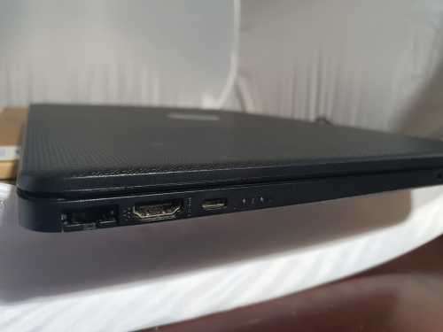 HP 15 i3 Laptop (11th gen i3 8GB RAM SSD)