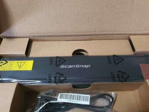 Fujitsu iX100 Wireless Mobile Scanner