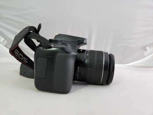 Canon 4000D Camera Kit (18MP 1080p Video with Wi-Fi)