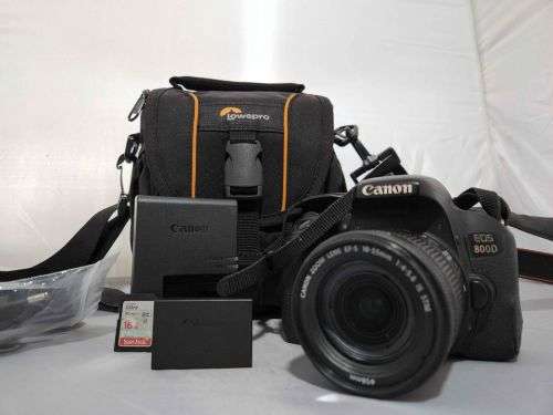 Canon 800D STM Kit