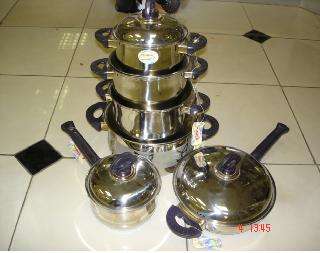 12 PIECE pot set.....Stainless steel...with lids...BRAND NEW!!!! BARGAIN!!!!!