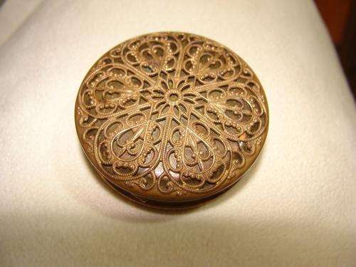 Beautiful and Rare Vintage Pill Box, Exquisite Detail Made in England
