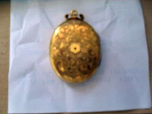 Beautiful Gold Plated Locket with chain