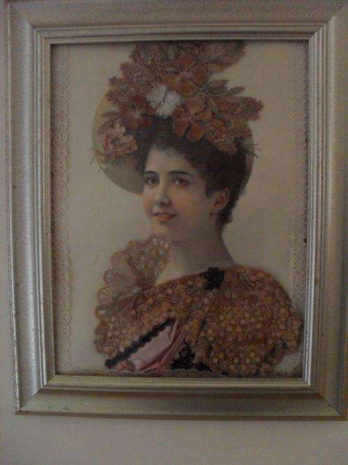 Very old beautiful Picture. Type: Mixed Media