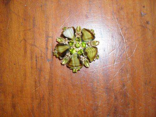 Beautiful Vintage Brooch