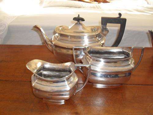 Grand Antique Silver Plated Three Piece Tea Set. In Excellent Condition.