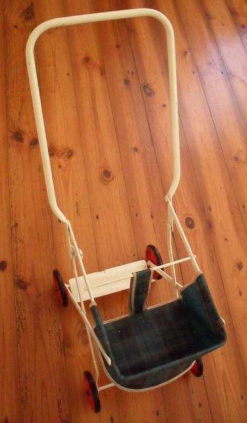 Antique Push Chair in Excellent Condition.